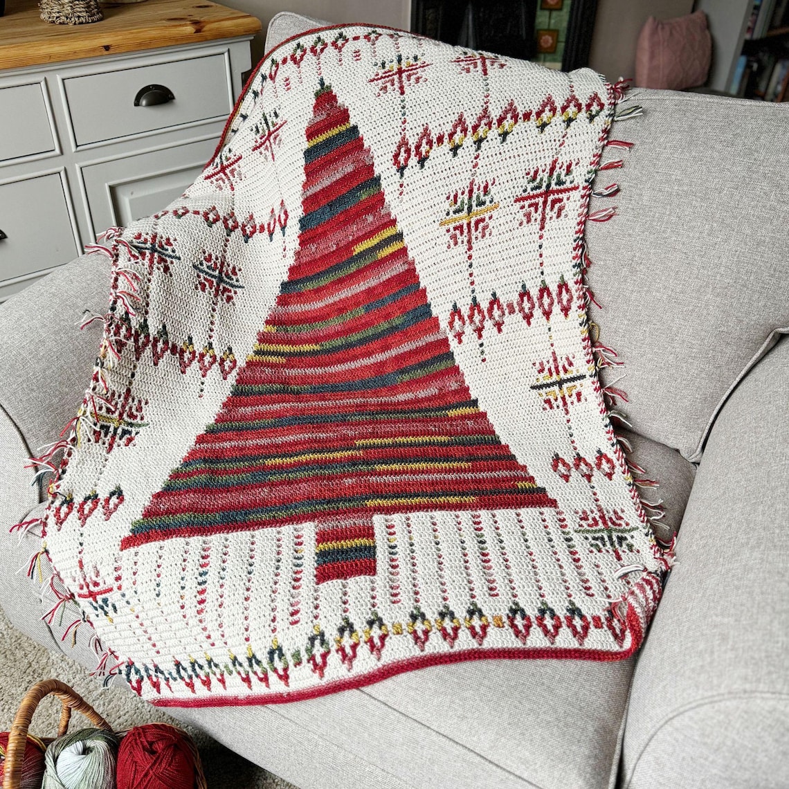 Mosaic Christmas Crochet Blanket Pattern With Tree 2 Design Options Includes 4 Pdfs Written Instructions, Charts & Video Tutorial