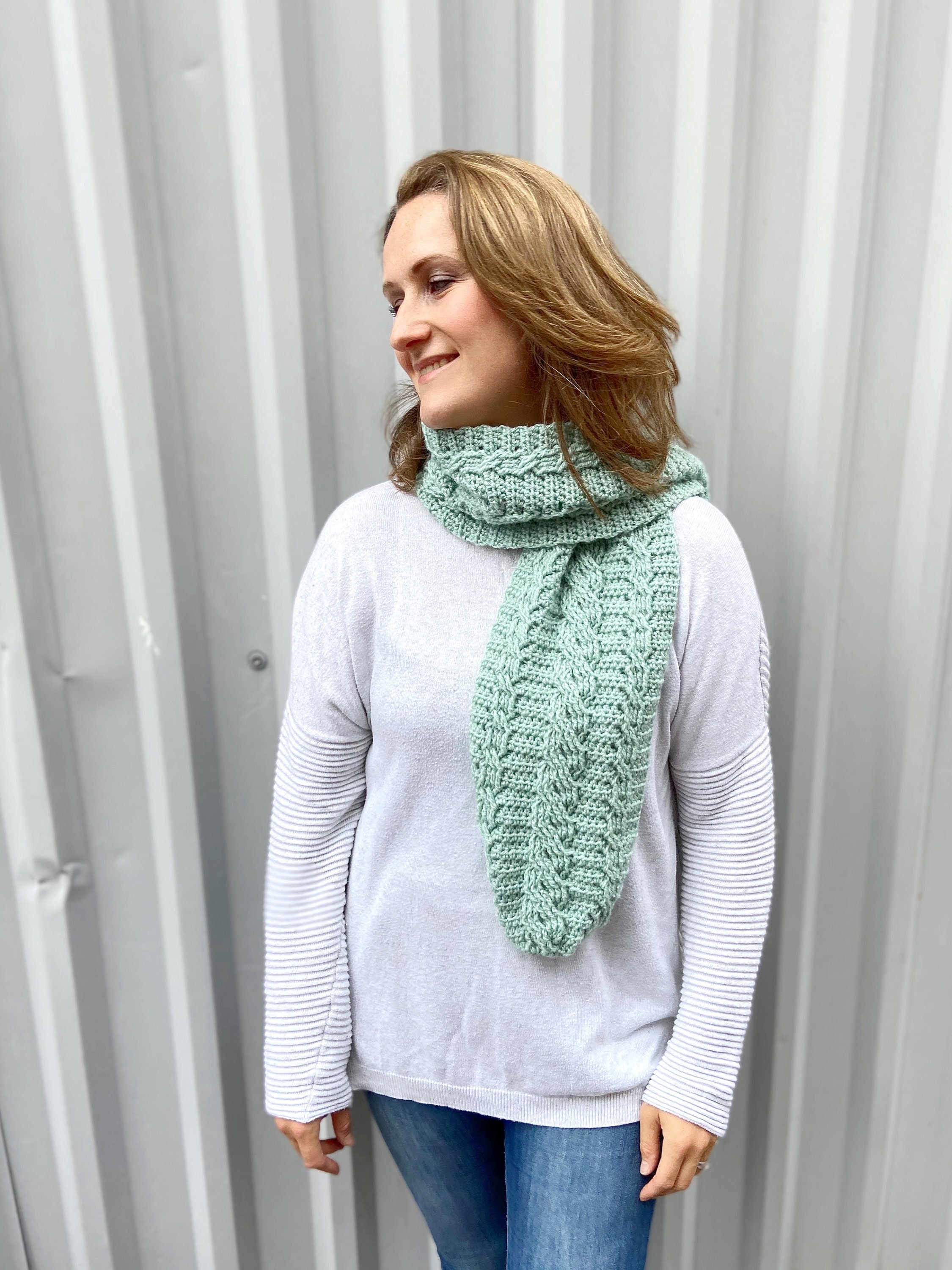 39 Crochet Green Patterns: Frogs, Avocados, Doilies, and Keychains 22 Crochet Pattern / Mint Cable Crochet Scarf