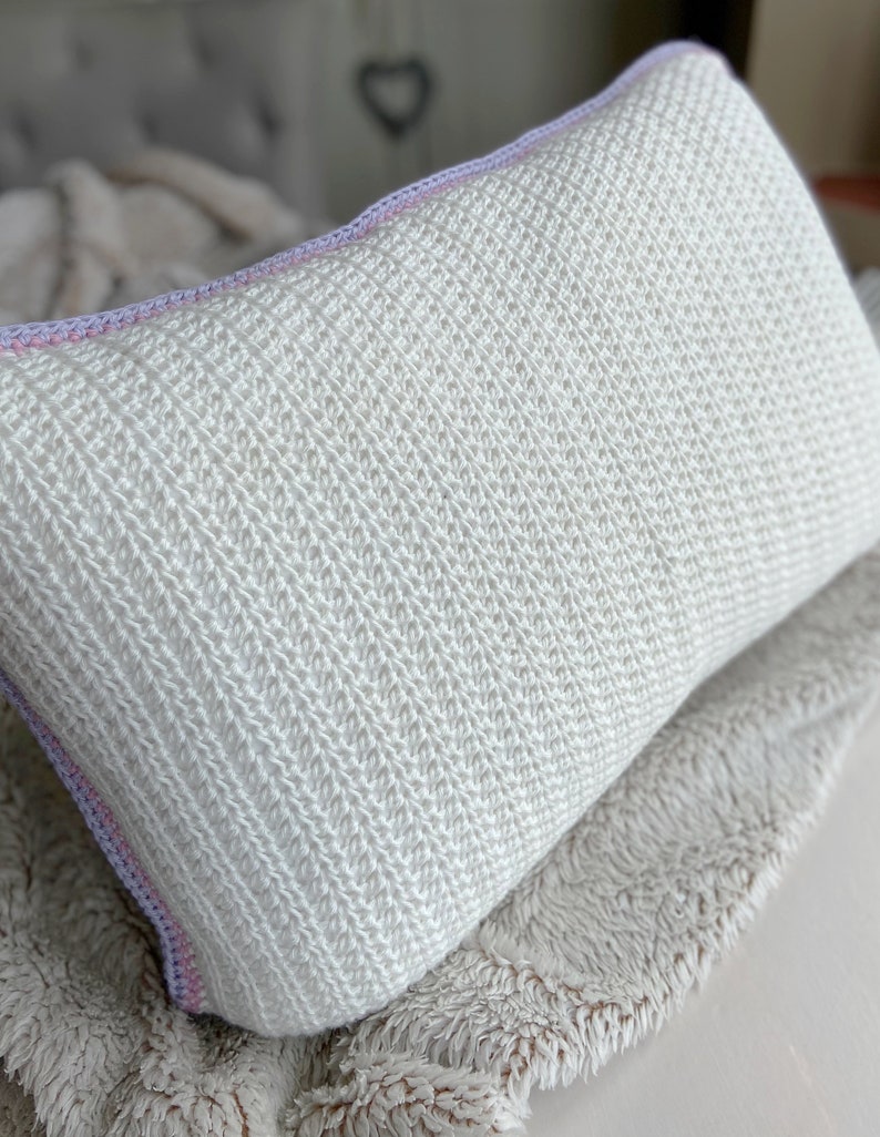 CROCHET PATTERN/ Crochet Floral Granny Square Cushion Pattern / Crochet Pillow Pattern / Crochet Home Decor PDF Pattern image 3