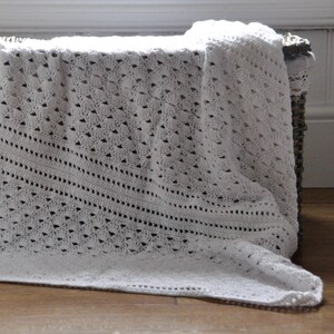 CROCHET PATTERN / Heirloom Baby Blanket Crochet Pattern Bundle 5 neutral crochet baby blankets image 6