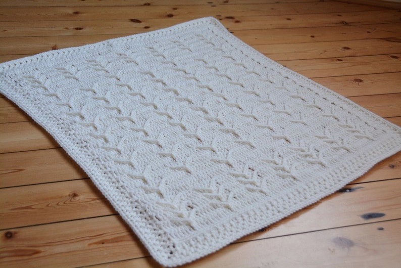 CROCHET PATTERN / Heirloom Baby Blanket Crochet Pattern Bundle 5 neutral crochet baby blankets image 4