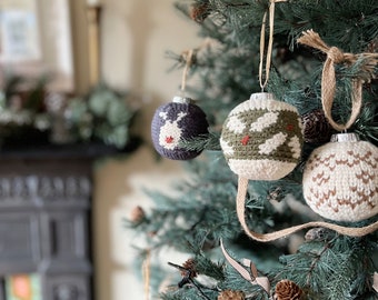 CROCHET PATTERN / Christmas Crochet Bauble Pattern Collection / 21 festive crochet tree decoration patterns PDF Ebook