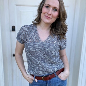 CROCHET PATTERN & VIDEO/ Top Down V Neck Crochet Top / Hawthorne Tee Pattern / Pdf crochet pattern / Seamless Summer Crochet Top xs to 5xl
