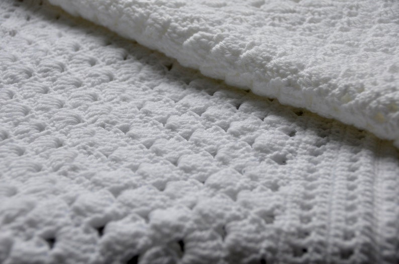 CROCHET PATTERN / White Shell Lace Blanket/ Crochet Blanket / Instant Download PDF Crochet Pattern image 5