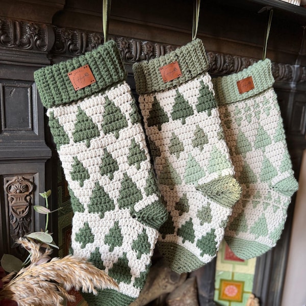 CROCHET PATTERN + VIDEO Overlay Mosaic Stocking - Twinkling Trees Stockings, 2 Designs, Charts Included In Pdf