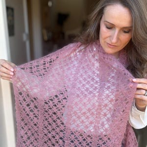 CROCHET PATTERN & VIDEO / Mohair crochet scarf pattern/mohair crochet/ lace mohair crochet/ crochet wrap / Pdf crochet pattern