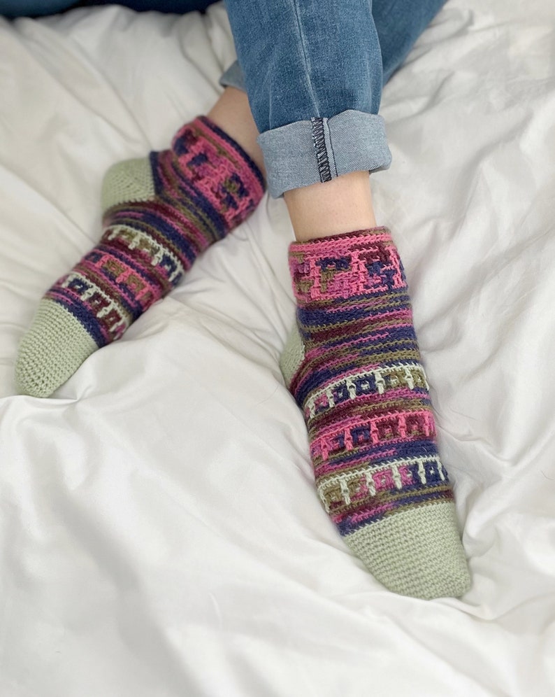 CROCHET PATTERN / Hydrangea Mosaic Socks / Overlay Mosaic Crochet Socks Pattern / Knee High Socks PDF Pattern image 5