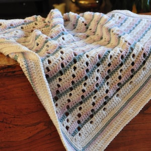 CROCHET PATTERN / Soft Steps Baby Blanket / Crochet Pattern / Instant Download PDF Crochet Pattern