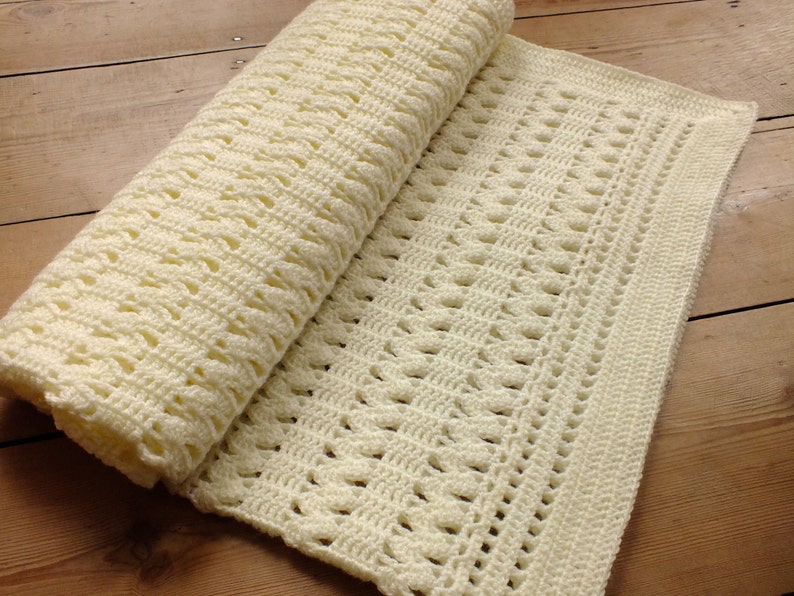 CROCHET PATTERN / The Zigzag Blanket / Crochet Blanket/ Instant Download PDF Crochet Pattern image 2