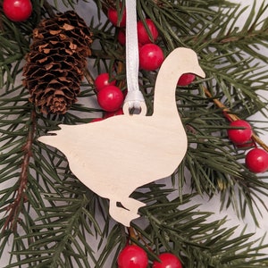 Goose Christmas Ornament // Wooden Holiday Ornament // Christmas Tree Ornament // Farm Animal // Xmas Decor // Scandinavian // Gift 画像 1