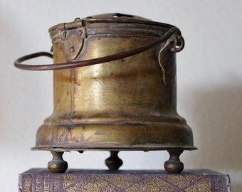 Antique Brass Cauldron Pot, Vintage Lidded Brass Hearth Pot, Antique Hanging Brass Lantern