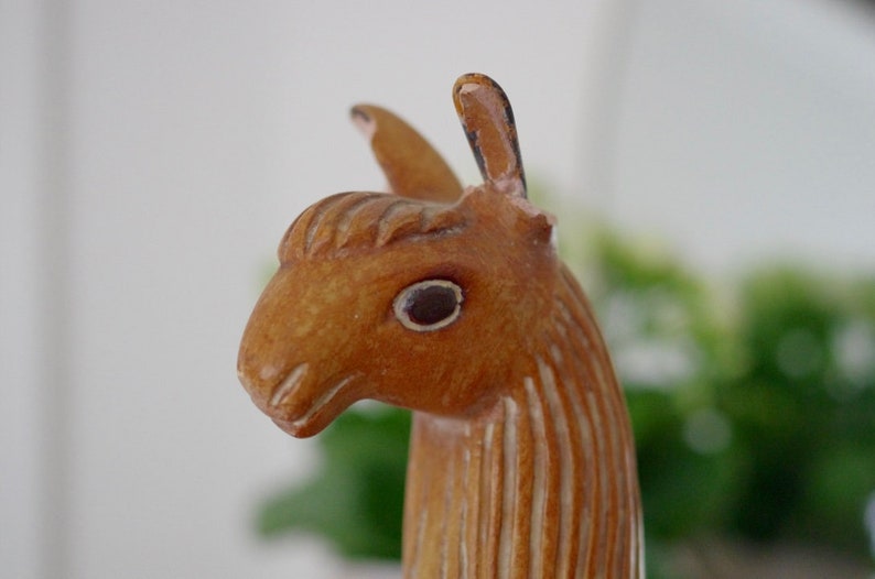 llama garden statue