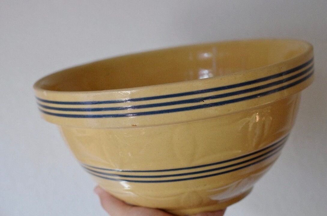 14” VTG Extra Large Yellow Ware Mixing Bowl- Brown & White Stripe