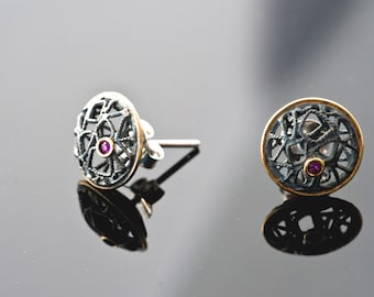 Zarte Ruby Ohrringe - Sterling-Silber oxidiert und Rubin Ohrstecker - rund schwarz silber Beiträge