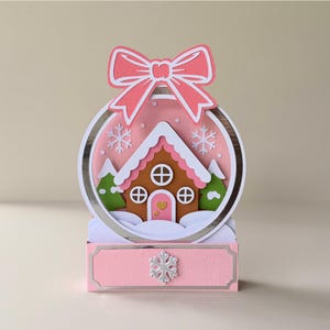 Lebkuchenhaus-Schneekugelkarte (SVG) | 3D-Pop-up-Schattenbox-Weihnachtskarte | Schneidedateien für Cricut & Silhouette | Weihnachtsbastelvorlage