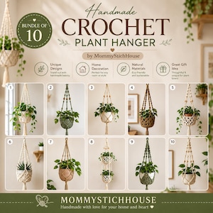 Può includere: Un set di 10 portavasi in crochet fatti a mano con vari design e colori neutri, tra cui crema, beige e verde oliva. L'immagine mostra dieci esempi numerati con piante, insieme al testo "Handmade CROCHET PLANT HANGER by MommyStichHouse" e "BUNDLE OF 10".