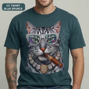 Grappig T-shirt met gangsterkat in comfortabele kleuren, T-shirt met luxe sigarenkat, cool T-shirt met kattenprint, cadeau voor een kat met diamanten bril, T-shirt voor dierenliefhebbers