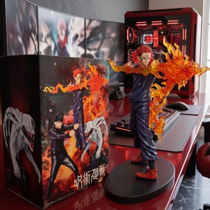 Figurine PVC de Ryomen Sukuna (Jujutsu Kaisen) de 21 cm et 32 cm, effet flamme, modèle de collection inspiré du manga.