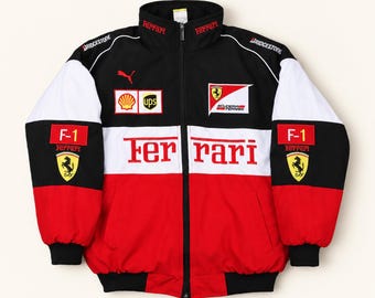 Giacca da corsa Ferrari, bomber ricamato tricolore, streetwear unisex ispirato al motorsport F1 vintage anni 2000