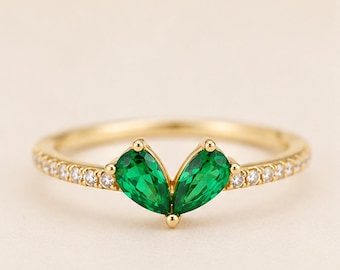Groene smaragd ring • Ring met in het laboratorium gekweekte smaragd • Groene edelsteen ring • Peervormige slijping • Geboortesteen van mei • Cadeau voor haar