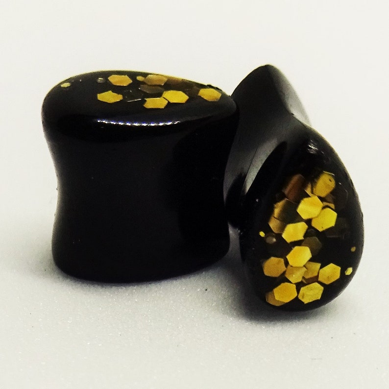Black and Gold Teardrop Plugs 2g B Grade 6mm