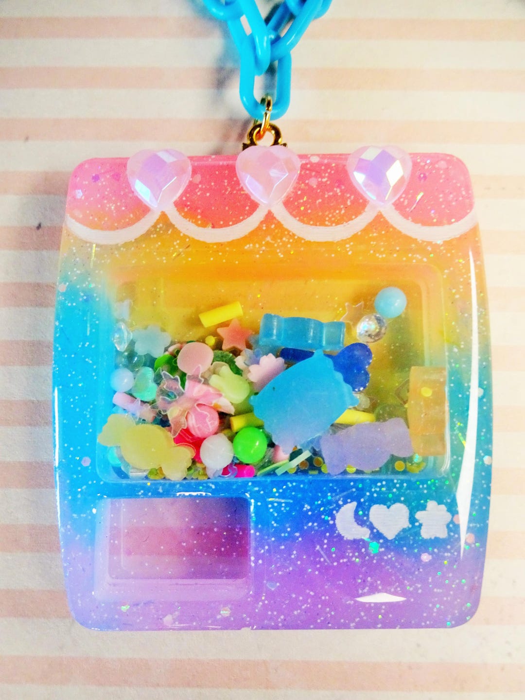 Rainbow Crane Arcade Game Pastel Dry Shaker Charm Necklace Kawaii ...