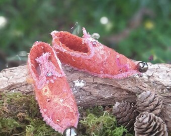 Magical tiny felt fairy shoes~faery slippers~fae~ fairy~ pixie~fantasy