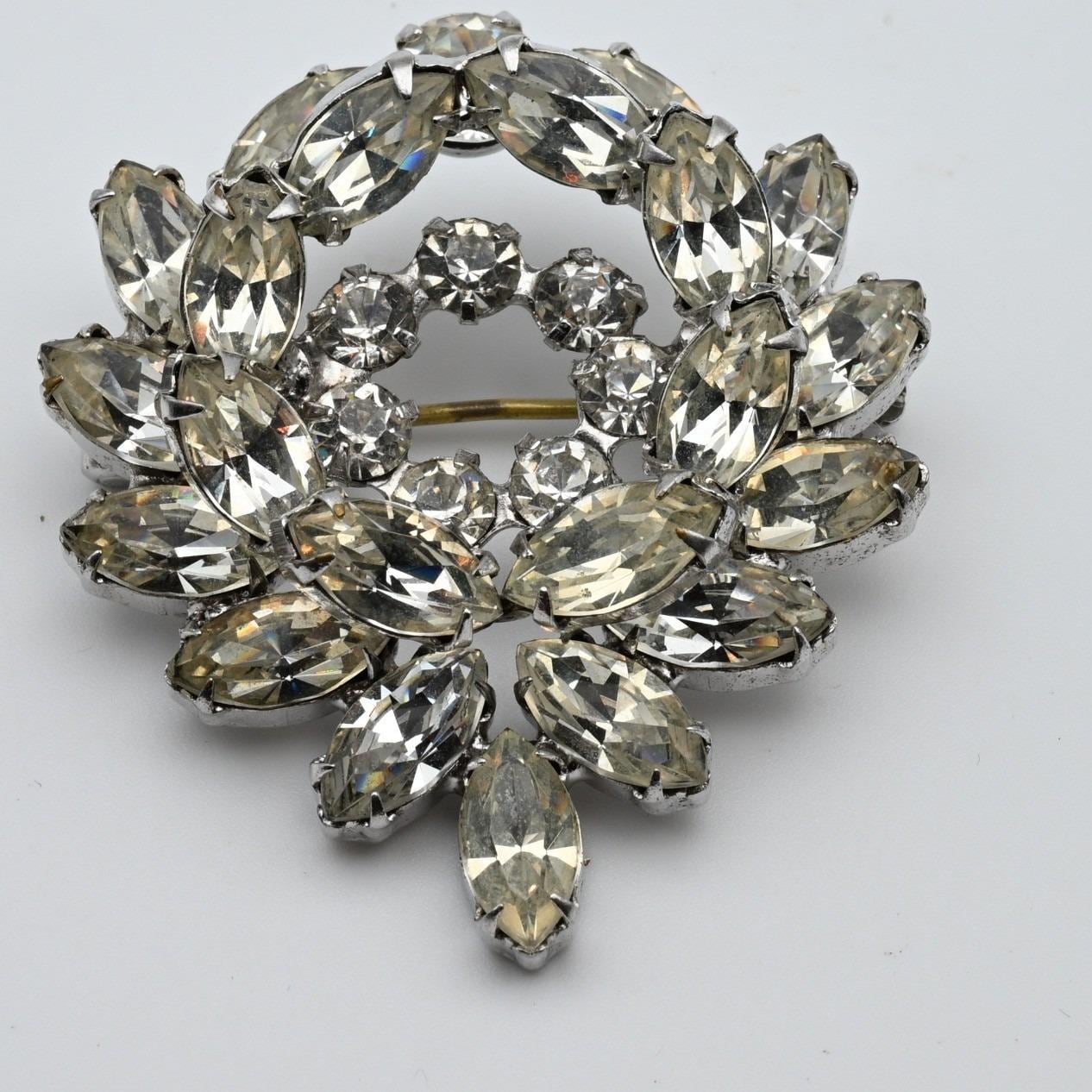 Vintage Weiss Brooches - Etsy