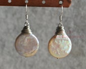 18 mm coin pearl earrings, wire pearl earrings, dangle pearl earrings, lavender gray pearl earring, big coin pearl earrings
