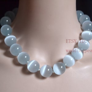 very big Gray White bead necklace, 20 mm Cat&#39;s Eye Stone necklace, women necklace, men necklace, hand knotted each bead, statement necklace