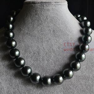 Big black bead necklace,16mm mother of pearl necklace,black beaded necklace,bridesmaid necklace, statement necklace, Imitated Pearl Necklace