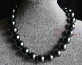 Gros collier de perles noires, pendentif en nacre de 16 mm, collier de perles noires, collier de demoiselle d'honneur, collier original, collier mère