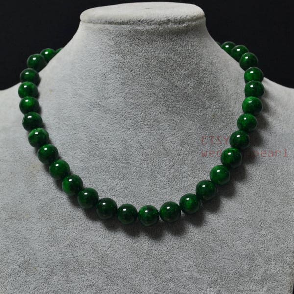 12 mm dark green jade necklace, hand knotted choker necklace, statement necklace, big green bead necklace, mother necklace, women necklace