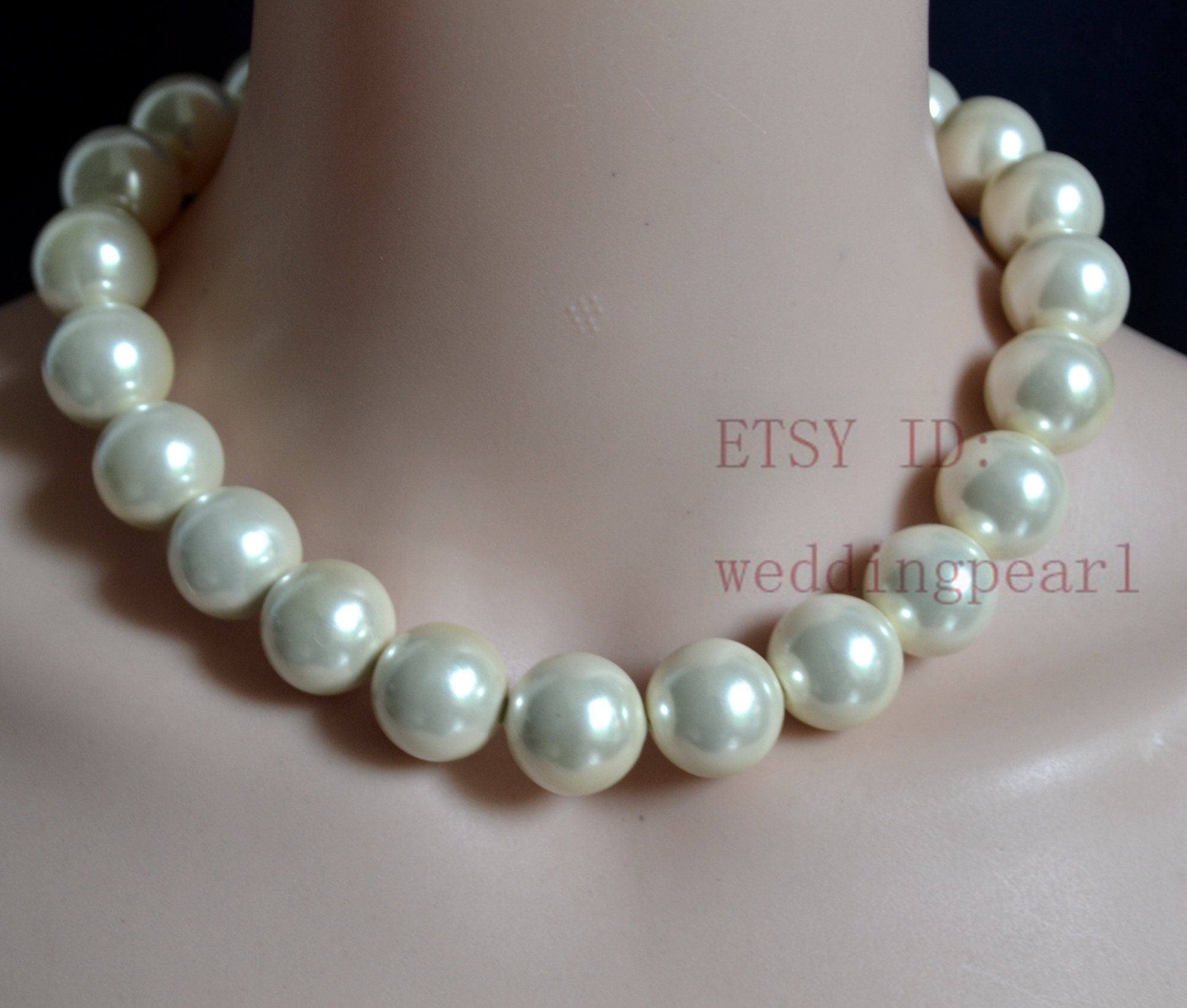 【HYERES LOR】23SS★ H edition White Pearl Bead Necklace 20mm Pearl Necklace, Big Mother of Pearl Necklaces, More