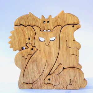 Wooden balancing game, Puzzle of 6 night animals: Owl, Rabbit, Hedgehog, Bat, Gerbillus & Badger, Free shipping.