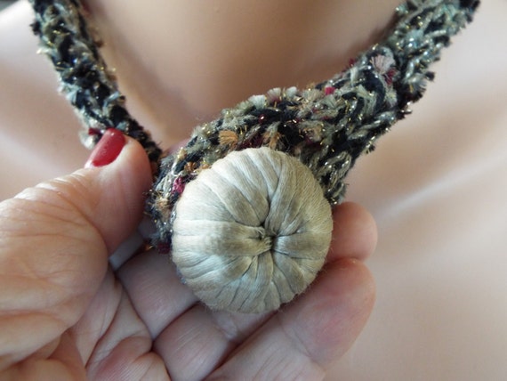 chunky macame puffy heart necklace hand crocheted… - image 3