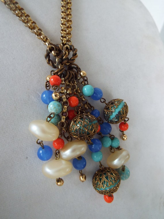 vintage  cluster charm necklace multi stone tasse… - image 4