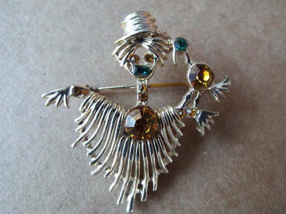Retro Scarecrow pin with bird abstract scare crow… - image 3