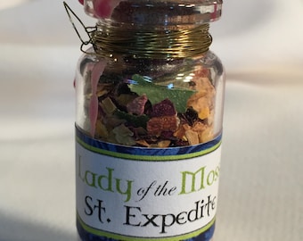 Incenso de Santo Expedito, oferenda, amuleto de invocação, oferenda de altar