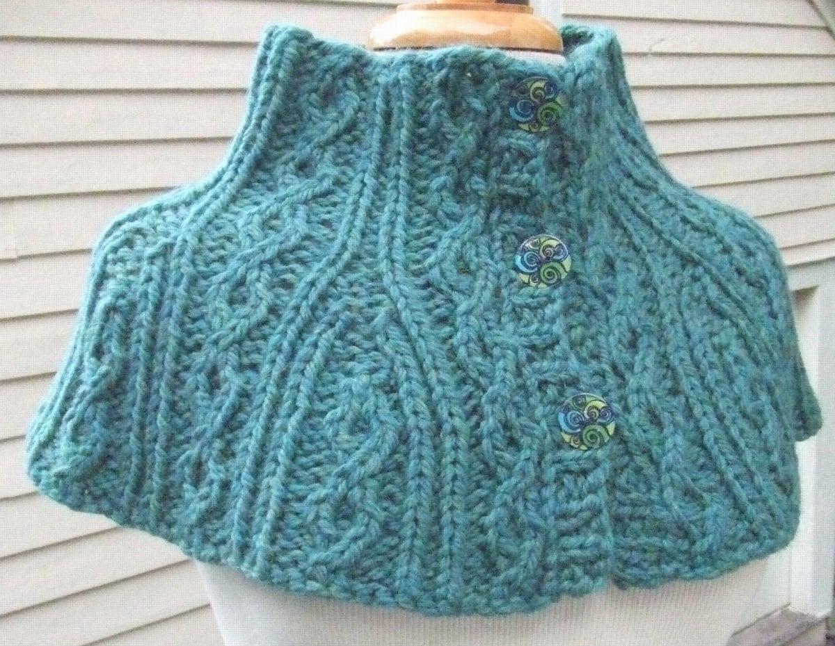 Knitting Pattern Twisted Cable Neck 