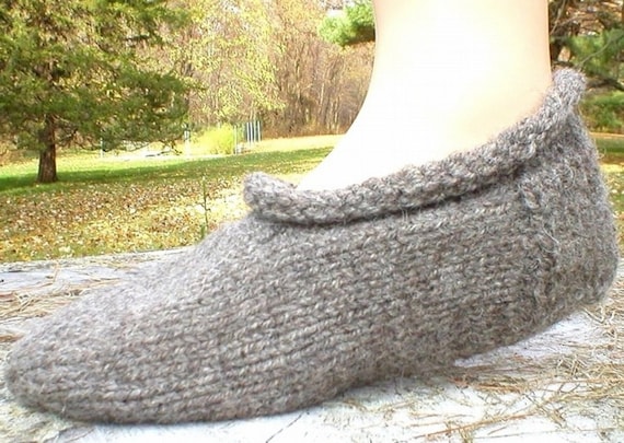 Knitting Pattern-Shortie Slippers & Faeroe Slipper Socks knit | Etsy