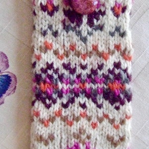 Knitting Pattern The I's Have It Beach Roses Cell Phone/Eyeglass Cover, PDF pattern, in English Only image 3