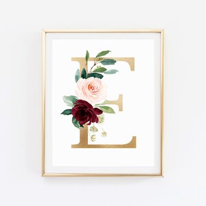 Impressão de letras de flores, arte de parede para impressão de monograma, ARQUIVO DIGITAL inicial personalizado, arte de parede com inicial floral, impressão de berçário com inicial dourada