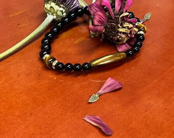 Black and Tiger Eye Stretch Bracelet