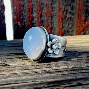 Chalcedony flower ring - natural blue set in sterling silver - size 8