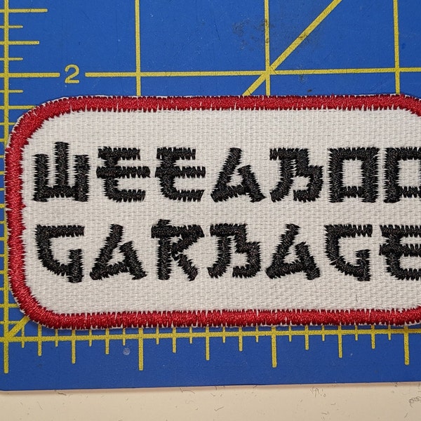 Weeaboo Garbage embroidered patch