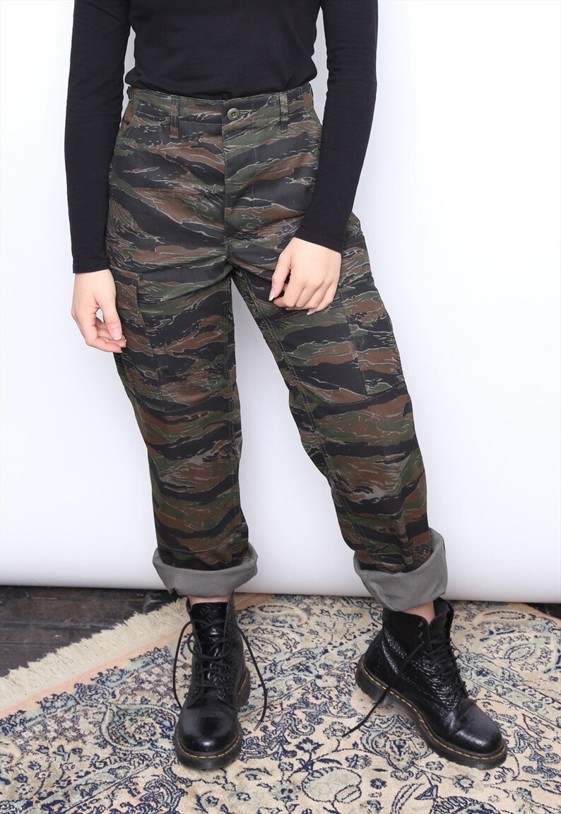 Vintage Army Camouflage Camo Military Combat Pants Trousers Small UK 810