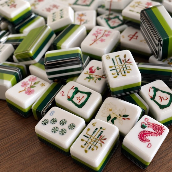 Golf American Mahjong Set, 160 Green 4-Layer Acrylic Tiles, Country Club Gift