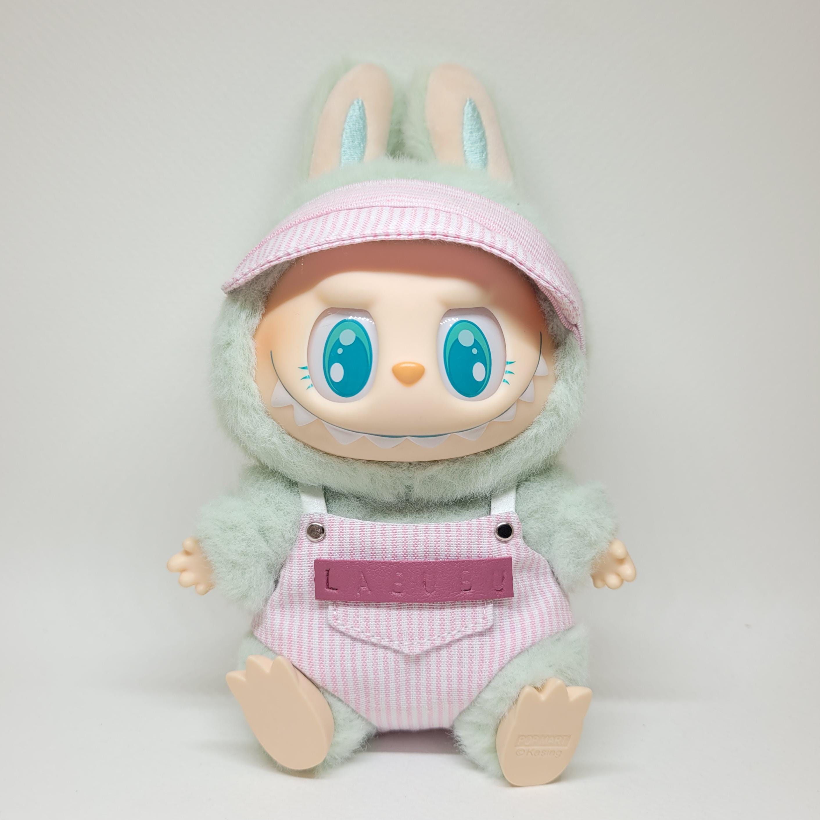 Labubu Macaron Outfit : 
