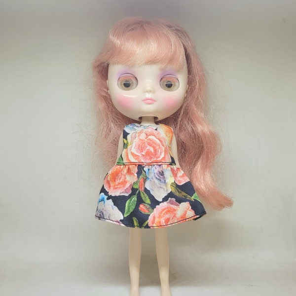 Middie Blythe /Lati Yellow Outfit : "Red Roses Dress" (Dress)